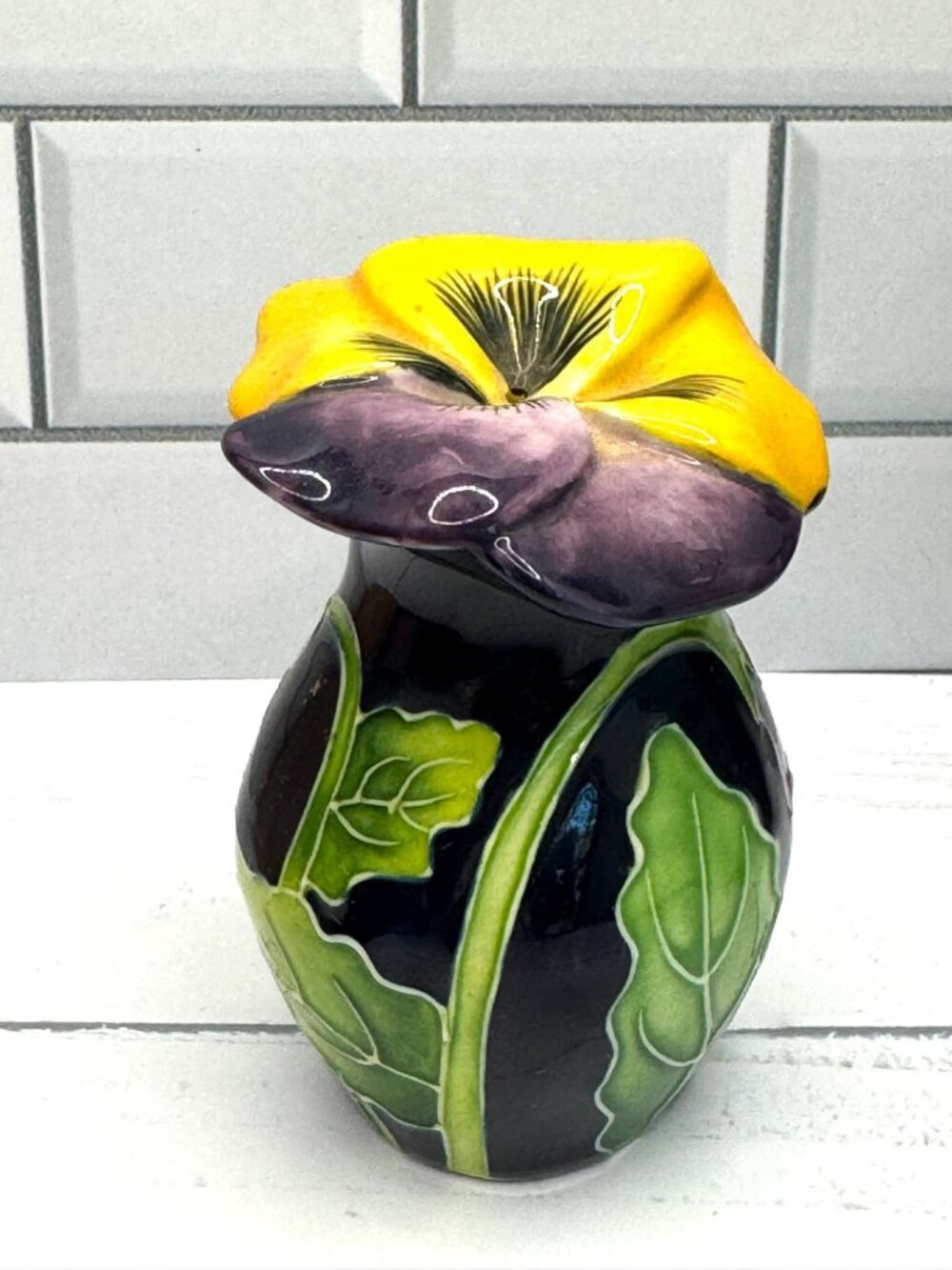 Blue Sky Corp Pansy Salt Shaker Purple Yellow Green 3" 2004 - Picture 5 of 6